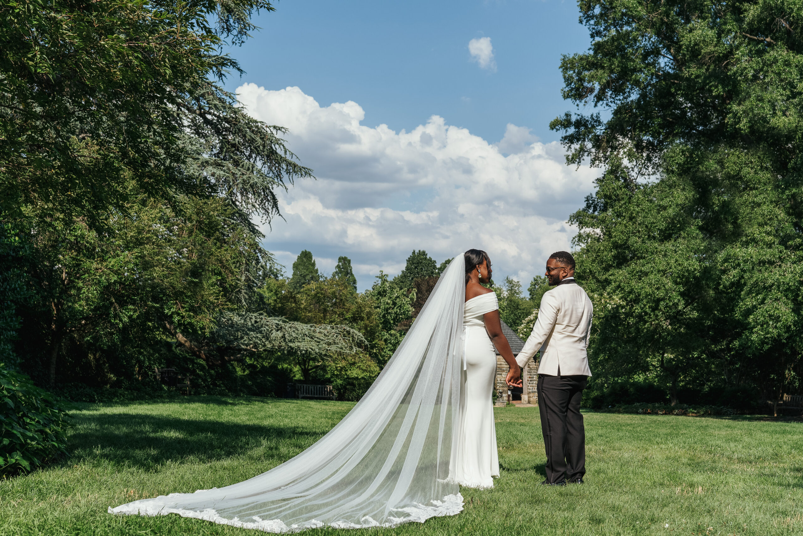 maryland wedding photography in bishops garden in washington dc